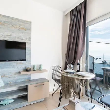 Apartament Seafront Flat With Breathtaking Sea View In Bodrum